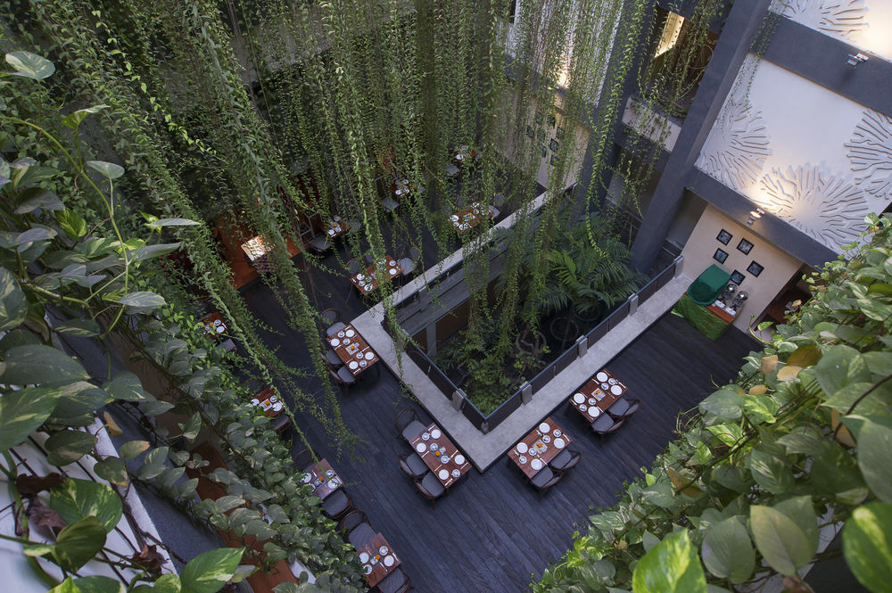 Grandmas Plus Hotel Legian Exteriör bild