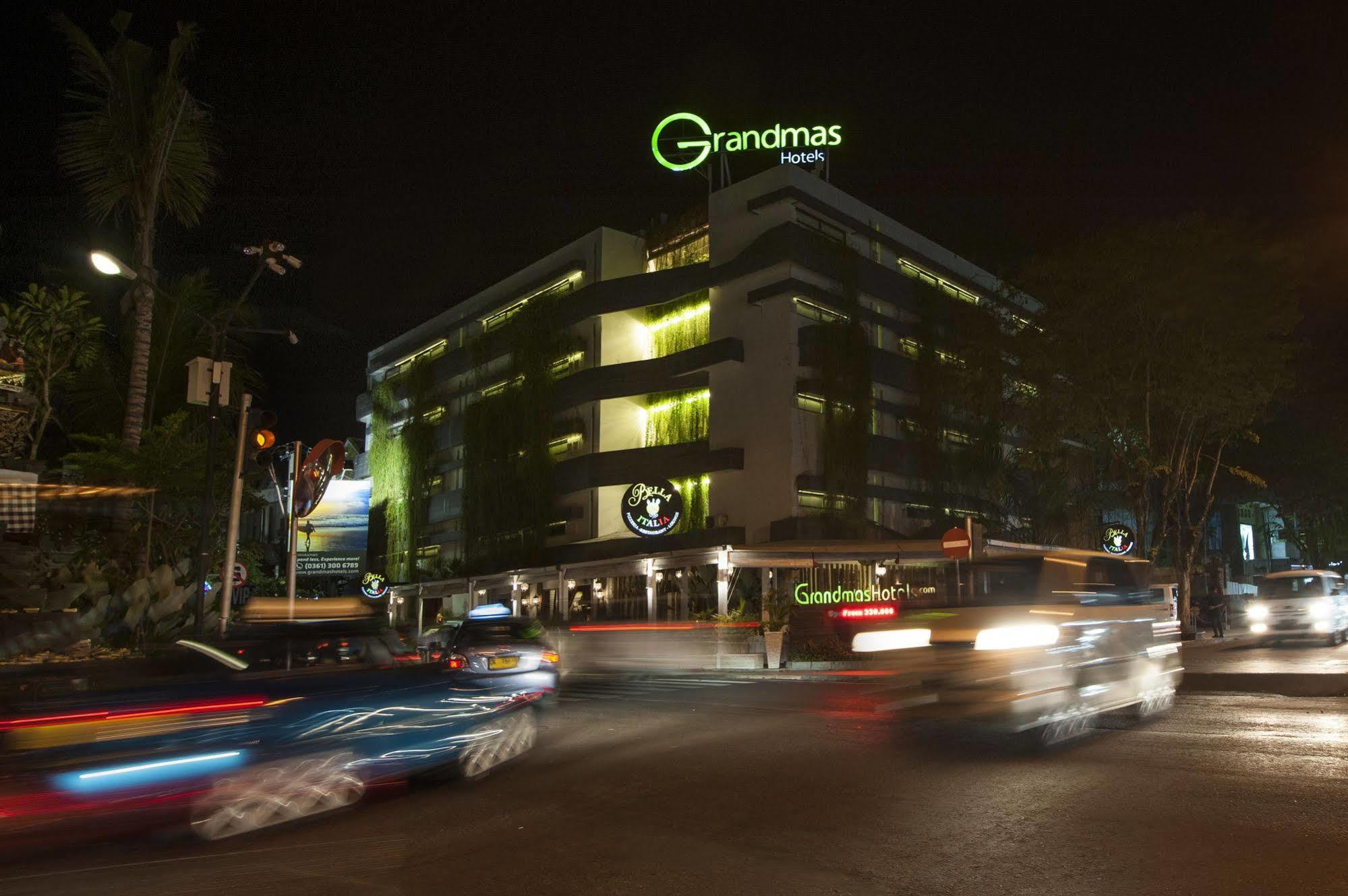 Grandmas Plus Hotel Legian Exteriör bild